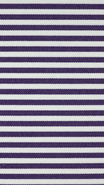 Fialové pruhované tkaniny texturu pozadí - vertikální — Stock fotografie