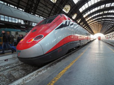 Milano'da İtalyan tren