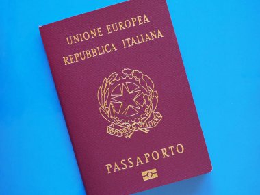 İtalyan pasaportu belge