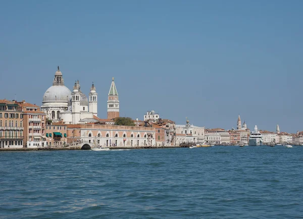 Giudecca kanal i Venedig — Stockfoto