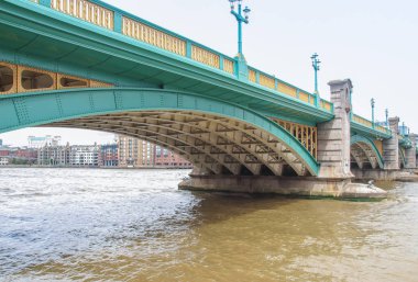 Londra 'da Thames Nehri