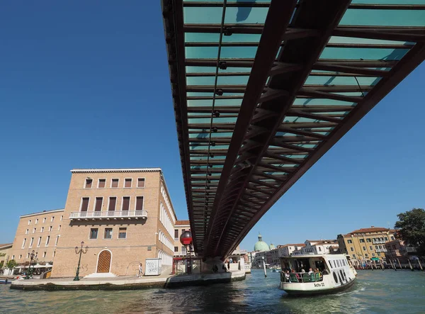 Ponte della Costituzione a Venezia — Foto Stock