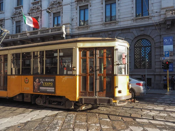 Milano Vintage tramvay — Stok fotoğraf