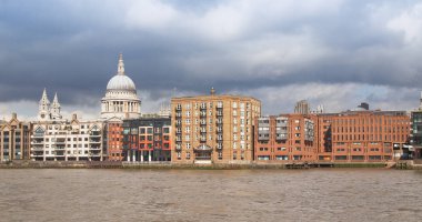 Londra 'da Thames Nehri