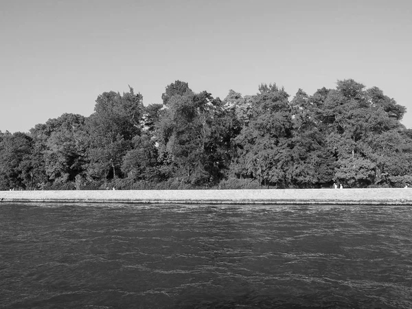 Giardini in Venetië in zwart-wit — Stockfoto