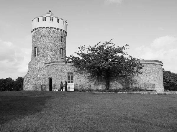 Clifton Observatory in Bristol in black and white — Stock Photo, Image
