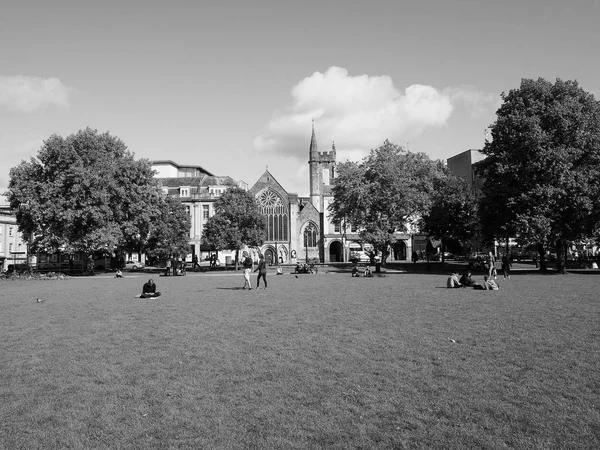 College Green, Bristol w czerni i bieli — Zdjęcie stockowe