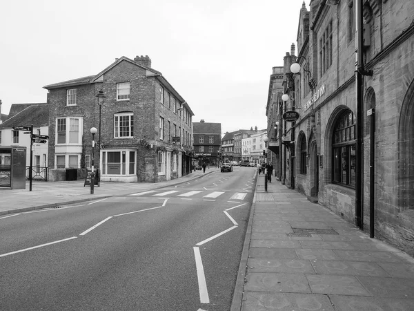 Pohled na město Salisbury v černé a bílé — Stock fotografie