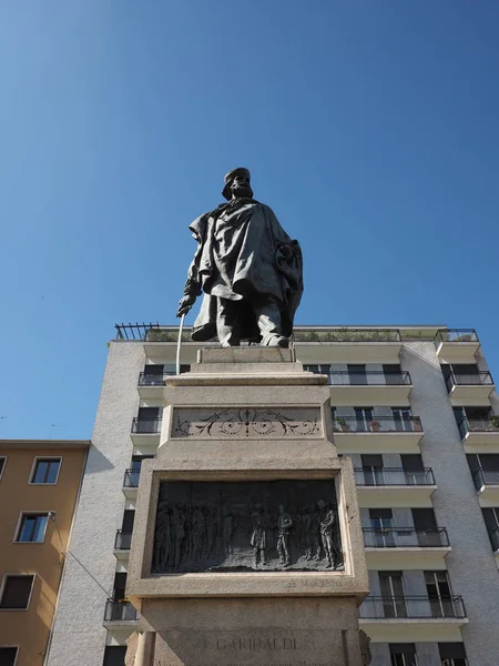 Garibaldi emlékmű Como — Stock Fotó