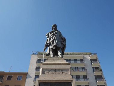 Garibaldi anıt Como