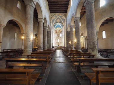 Como 'daki St. Abbondio Kilisesi