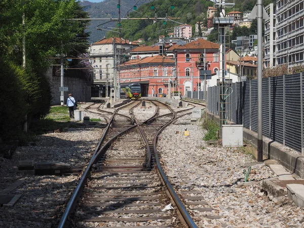 Como Nord Lago estación de tren en Como —  Fotos de Stock