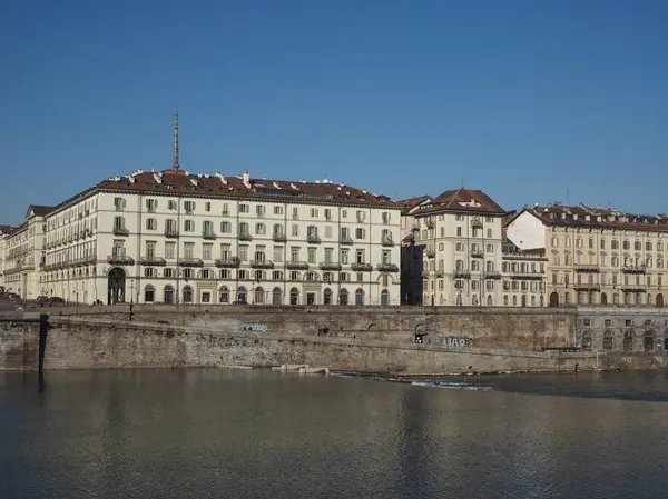 Floden Po i Turin — Stockfoto