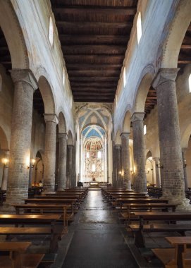 Como 'daki St. Abbondio Kilisesi
