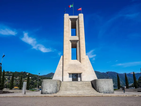 Monumento ai Caduti monumento de guerra en Como (HDR ) — Foto de Stock