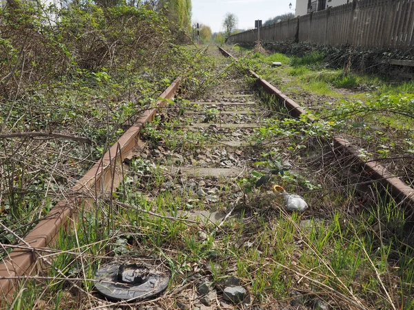 Занедбаних залізничних колій — стокове фото