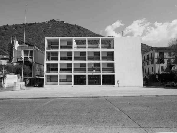 Casa del Fascio w czerni i bieli w Como — Zdjęcie stockowe