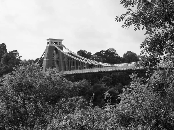 Ponte de suspensão Clifton em Bristol em preto e branco — Fotografia de Stock