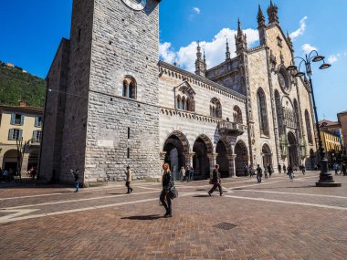 Como (Hdr katedral kilise)