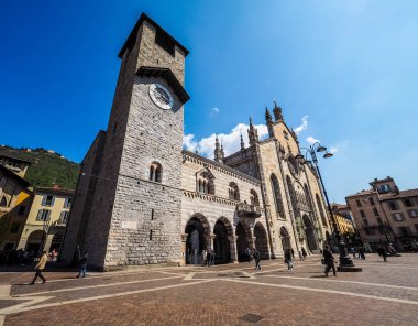 Como (Hdr katedral kilise)