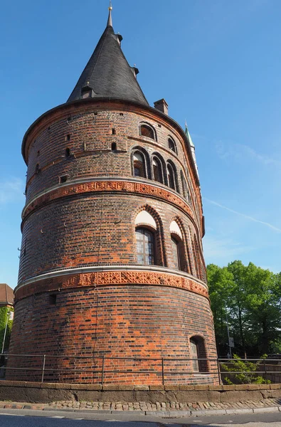 Holstentor (Holsten Gate) in Luebeck — Stock Photo, Image