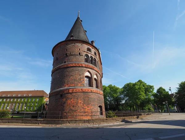 Holstentor (Holsten Gate) in Luebeck — Stock Photo, Image