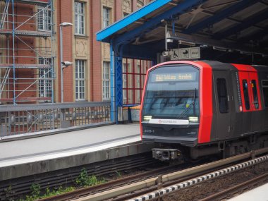 Hamburg'da S Bahn (S tren)