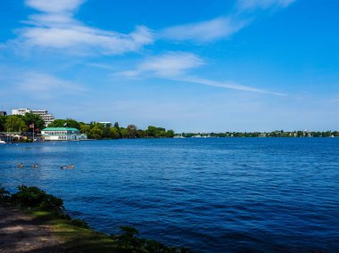 Aussenalster (Outer Alster lake) in Hamburg hdr