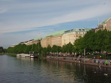 Hamburg 'da Binnenalster (İç Alster Gölü)