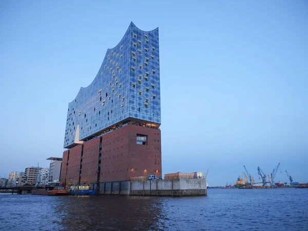 Sala de conciertos Elbphilharmonie en Hamburgo — Foto de Stock