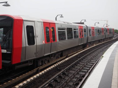 Hamburg'da S Bahn (S tren)