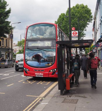 Londra'nın kırmızı otobüs