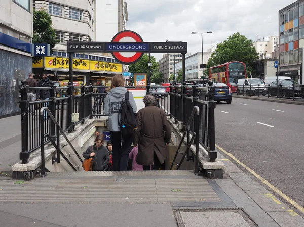 Station de métro Notting Hill Gate à Londres — Photo