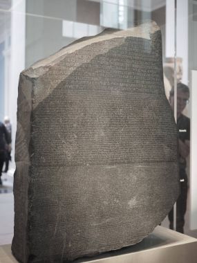 Rosetta stone Londra'da British Museum'da