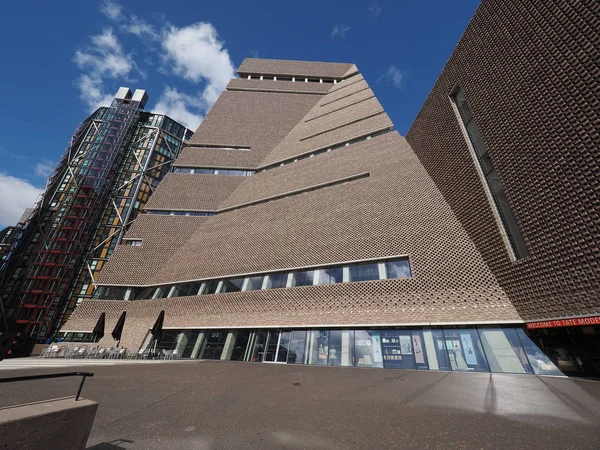 อาคาร Tate Modern Tavatnik ในลอนดอน — ภาพถ่ายสต็อก