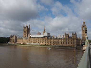 Londra 'daki parlamento binaları