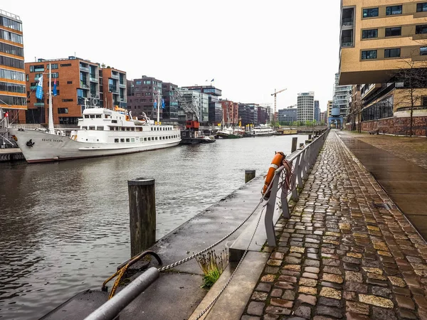 HafenCity in Hamburg hdr — Stok fotoğraf