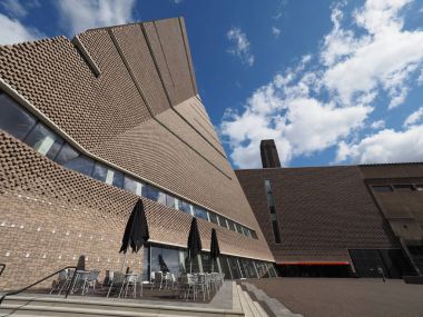 Londra'daki Tate Modern Tavatnik bina