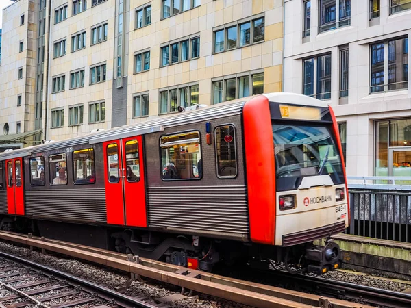 S-Bahn (S-trein) in Hamburg hdr — Stockfoto