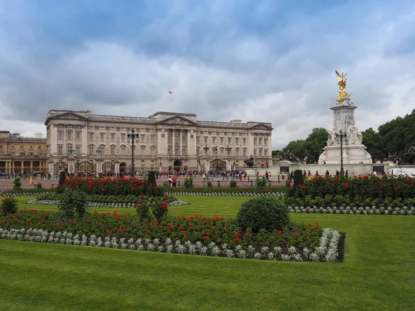 Palacio de Buckingham en Londres — Foto de Stock