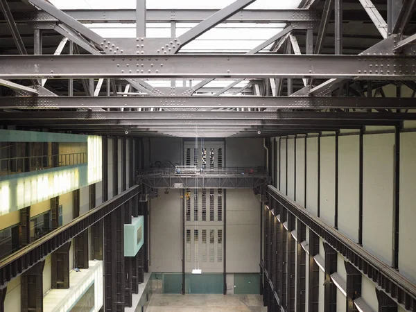 Londra'daki Tate Modern türbin Salonu