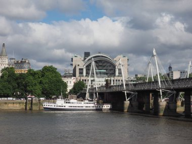 Londra'daki Charing cross