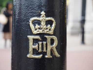 Londra'da Kraliçe nin Royal cypher