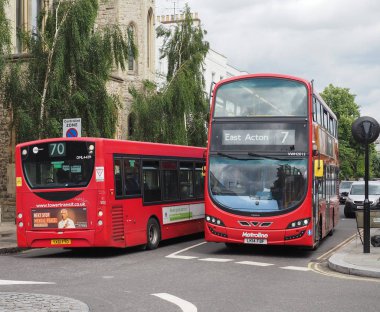 Londra'nın kırmızı otobüs