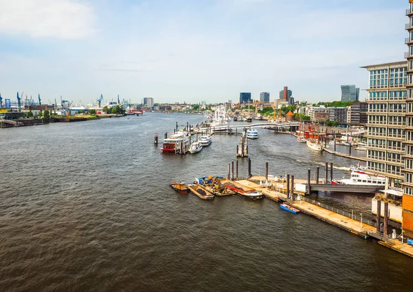 Haven van Hamburg in Hamburg hdr — Stockfoto