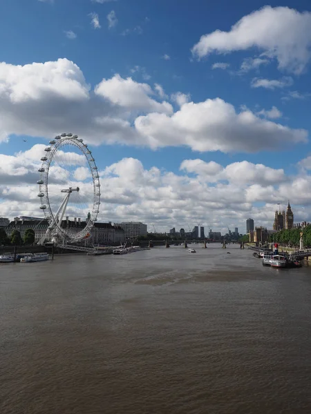 Londra 'daki Londra Gözü — Stok fotoğraf