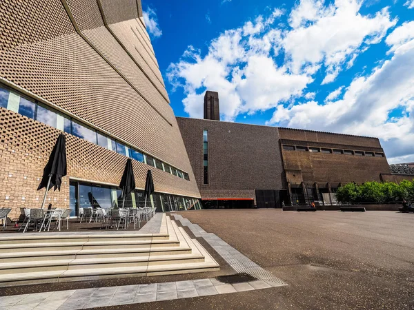 Tate Modern Tavatnik Building in London (hdr) — Stock Photo, Image