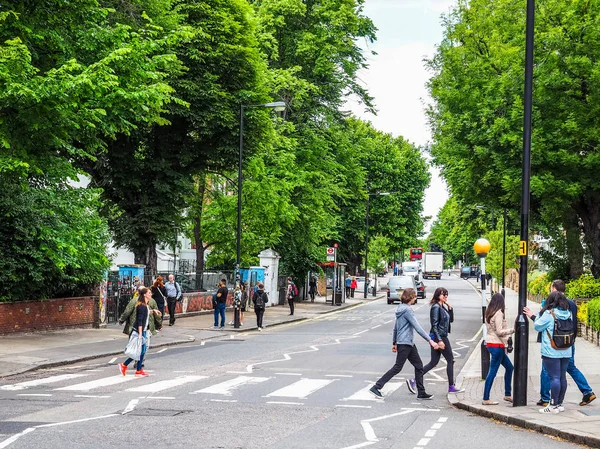 Przekraczania Abbey Road w Londynie (Hdr) — Zdjęcie stockowe