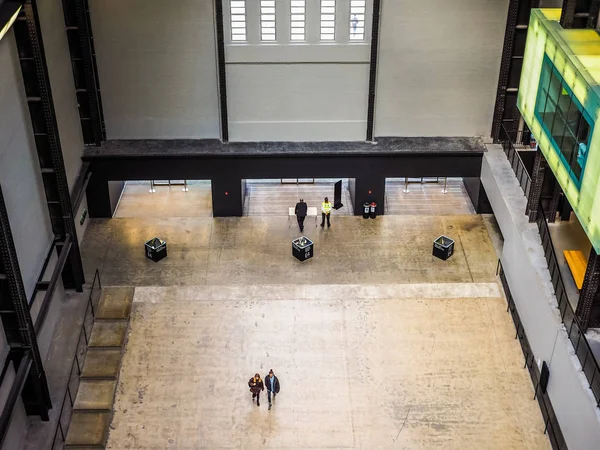 Tate Modern турбінний зал в Лондоні (Hdr) — стокове фото