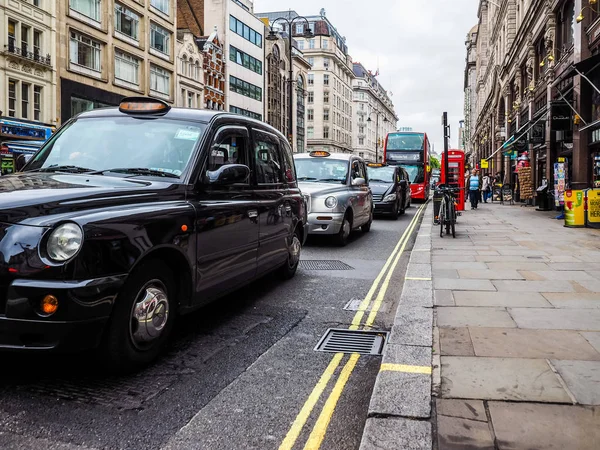 Táxi em Londres (hdr ) — Fotografia de Stock